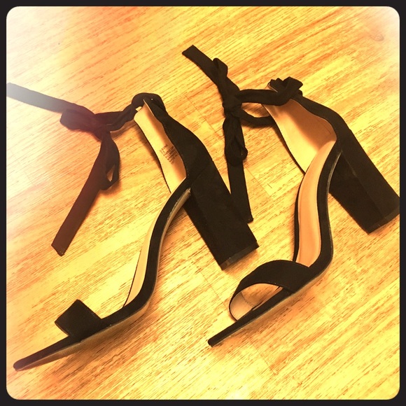 Madden Girl Shoes - Black Velvet Tie Sandals